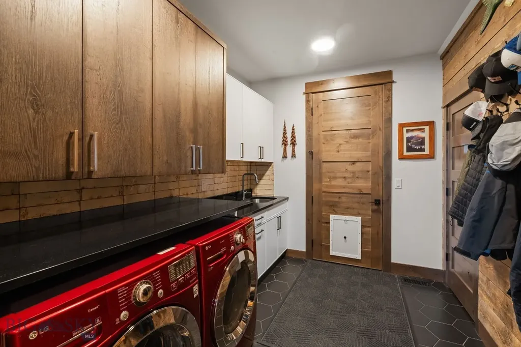 589 Tillyfour Road Bozeman MT 59718