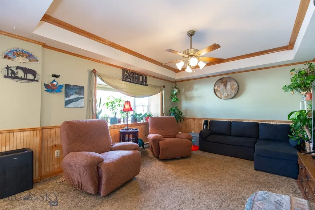 106 E Hamilton Street Sheridan MT 59749