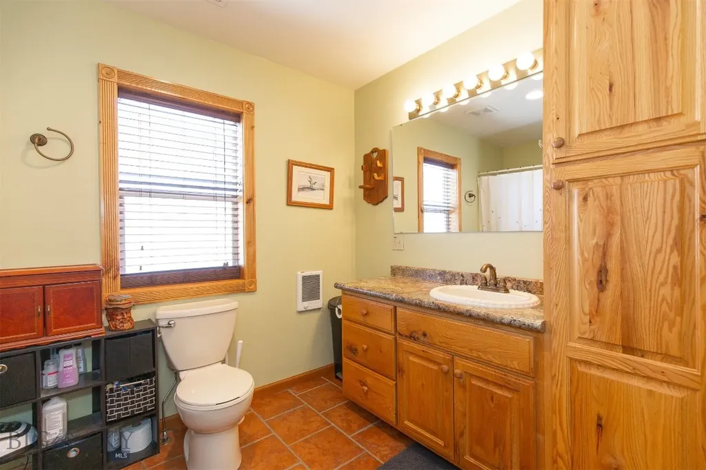 106 E Hamilton Street Sheridan MT 59749