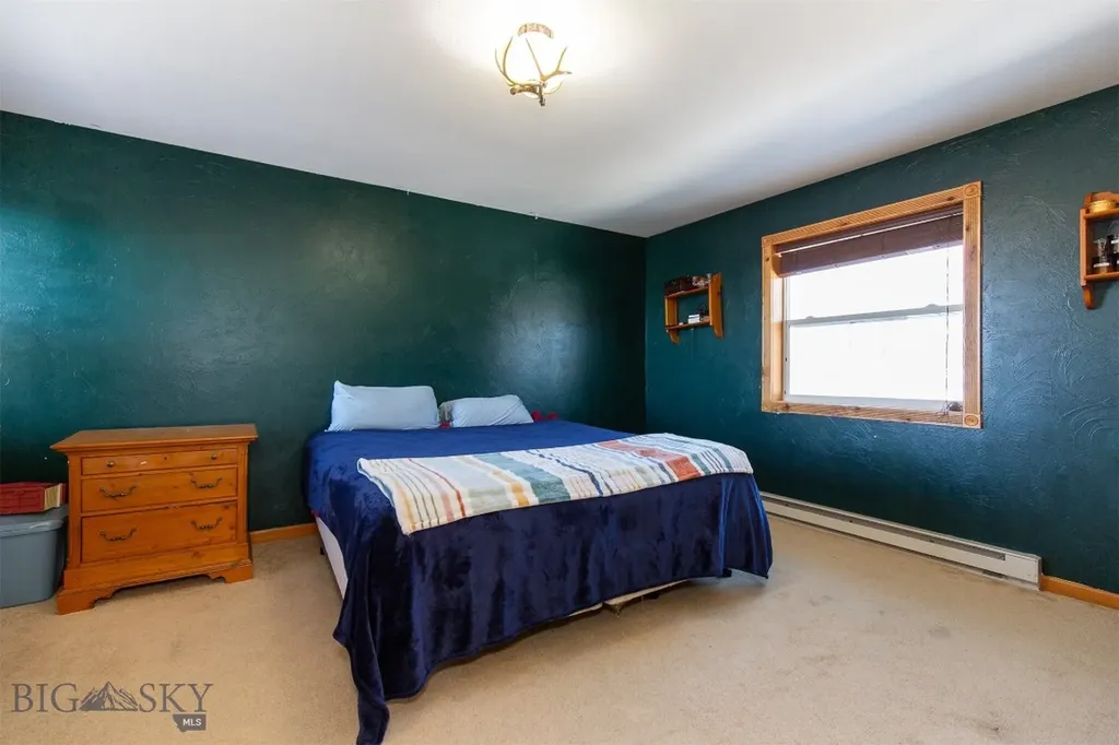 106 E Hamilton Street Sheridan MT 59749