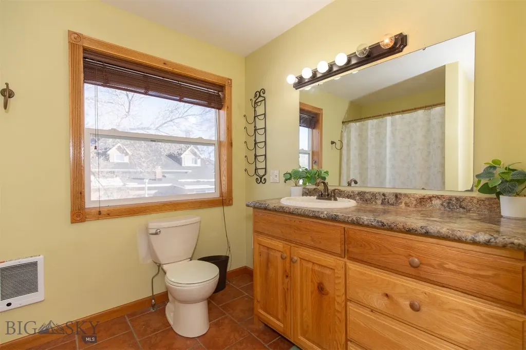 106 E Hamilton Street Sheridan MT 59749
