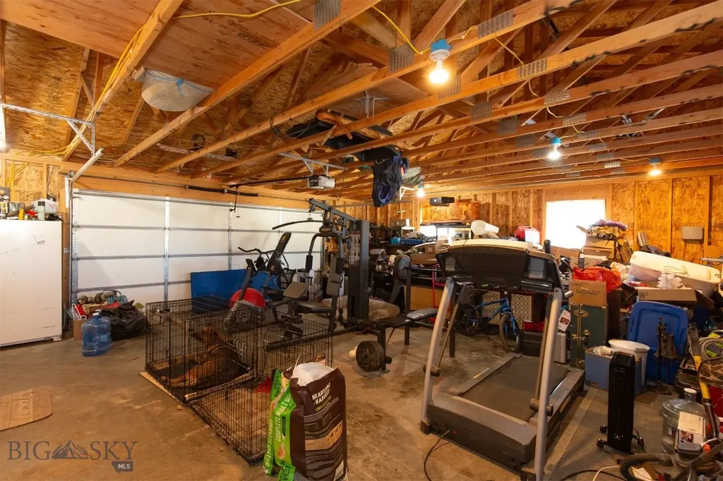 106 E Hamilton Street Sheridan MT 59749