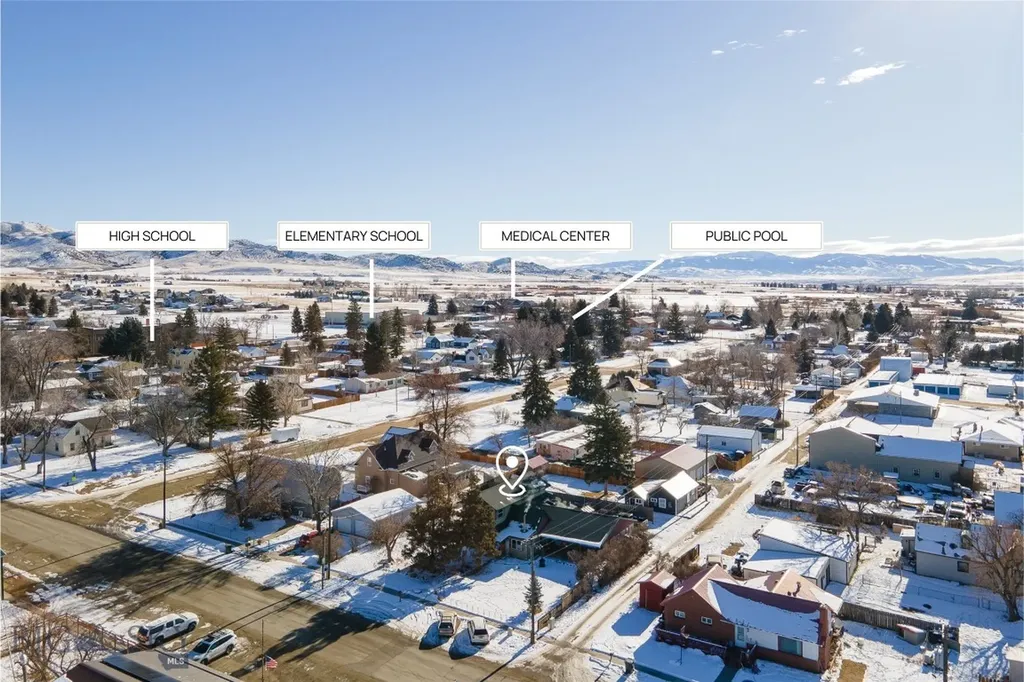 106 E Hamilton Street Sheridan MT 59749