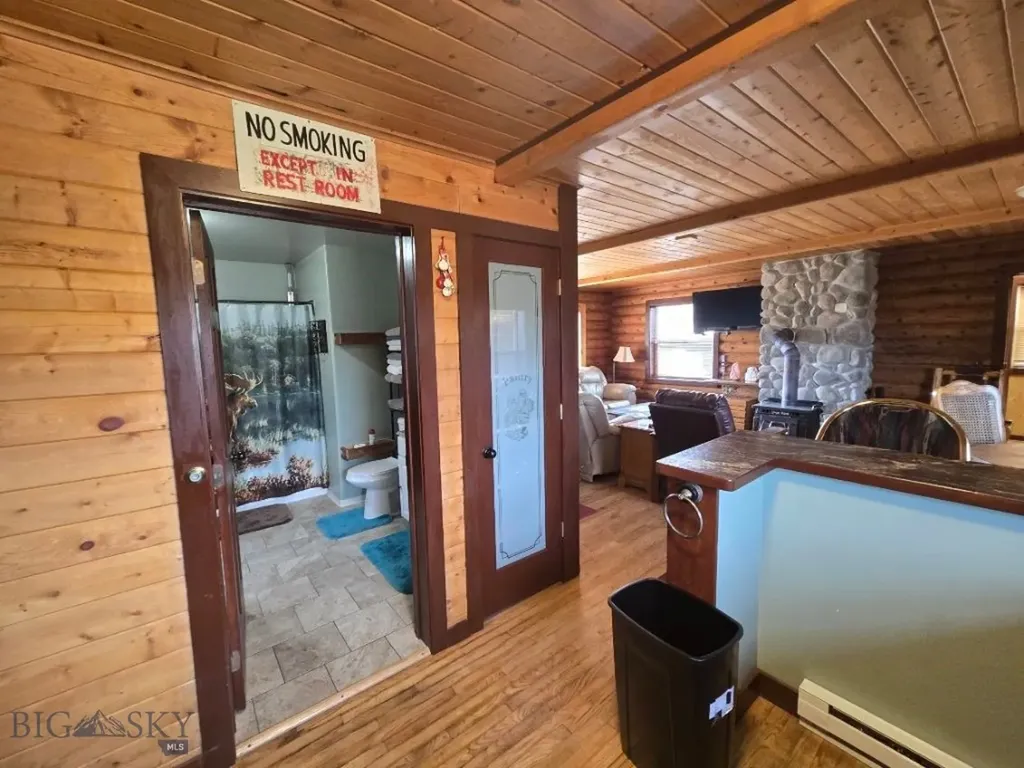 240 Ponderosa Melrose MT 59743
