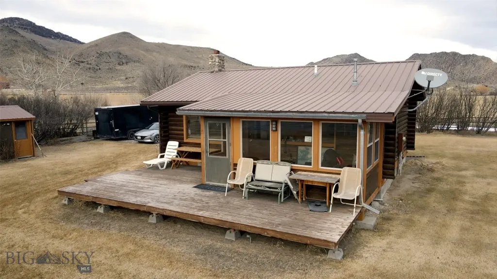 240 Ponderosa Melrose MT 59743