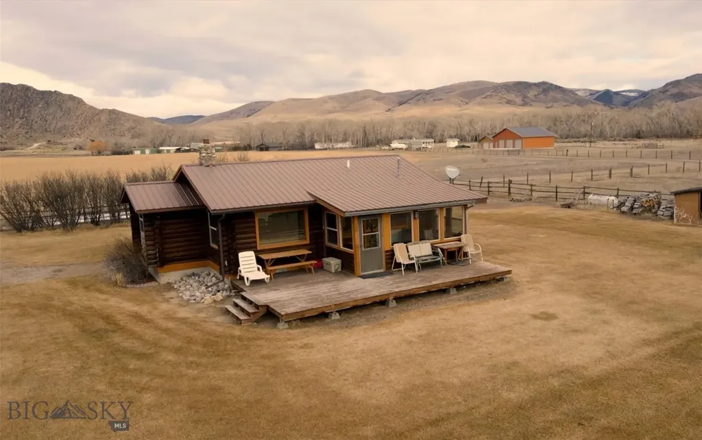240 Ponderosa Melrose MT 59743