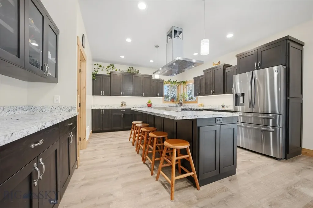 532 Gallatin Avenue West Yellowstone MT 59758