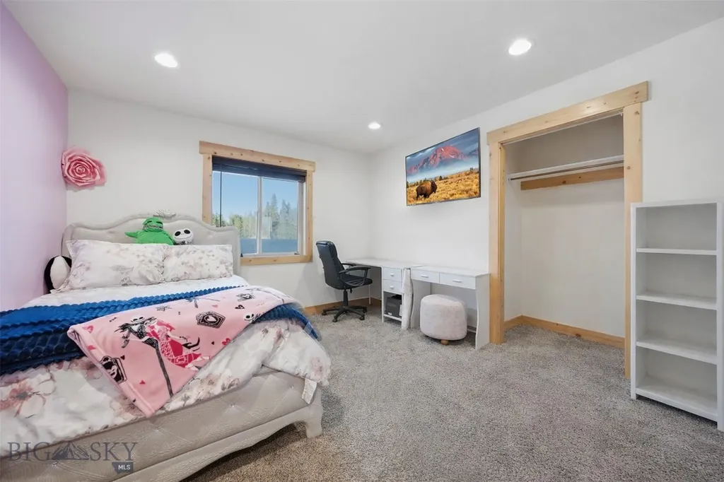 532 Gallatin Avenue West Yellowstone MT 59758