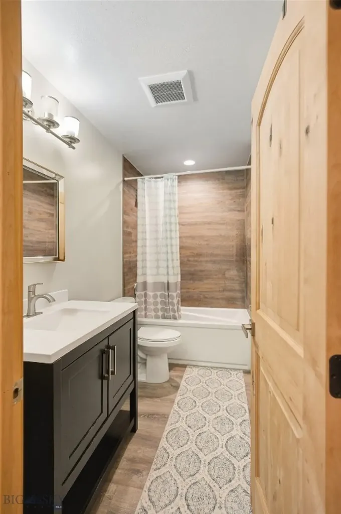 532 Gallatin Avenue West Yellowstone MT 59758