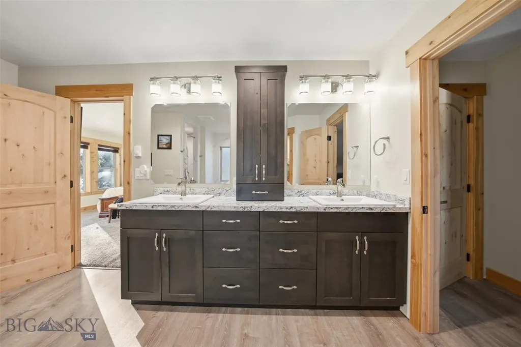 532 Gallatin Avenue West Yellowstone MT 59758