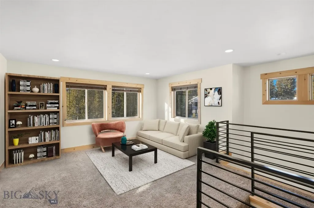 532 Gallatin Avenue West Yellowstone MT 59758