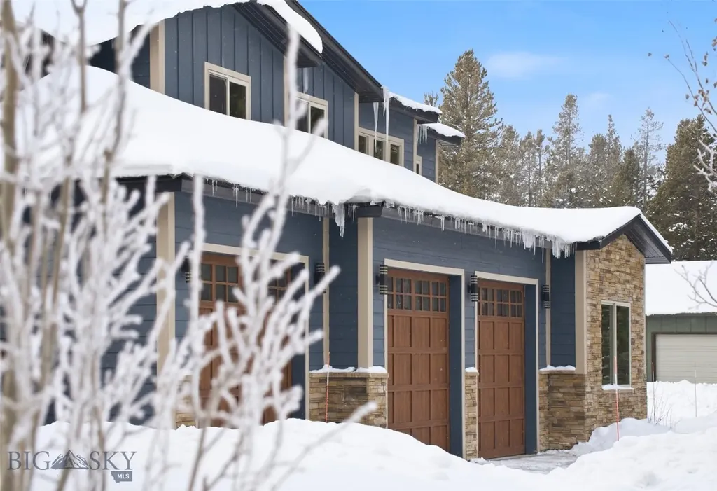 532 Gallatin Avenue West Yellowstone MT 59758