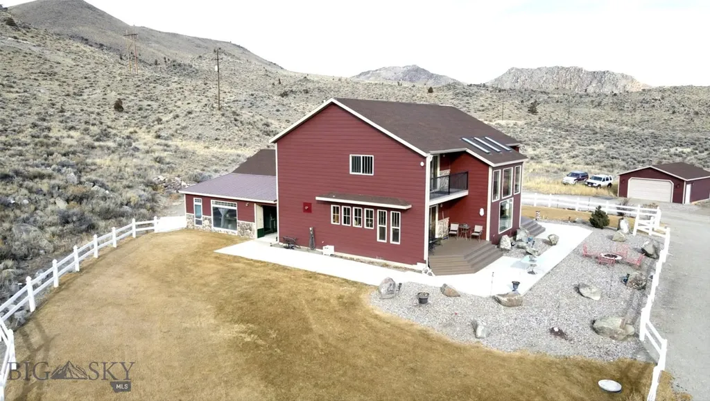 2651 Big Horn Melrose MT 59743