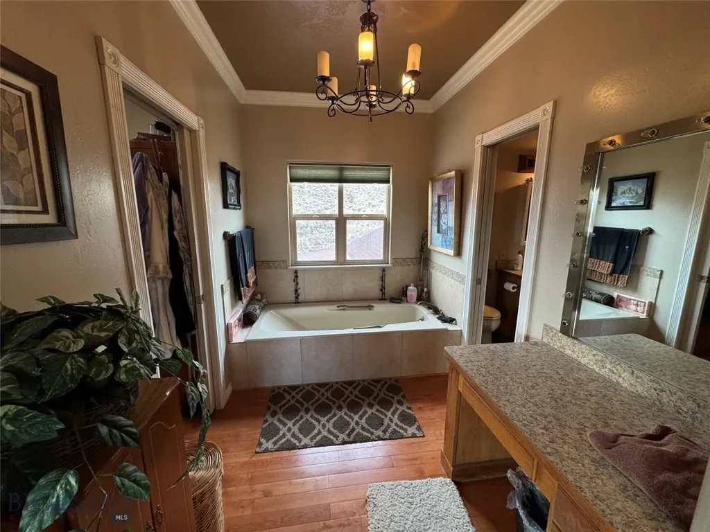 2651 Big Horn Melrose MT 59743