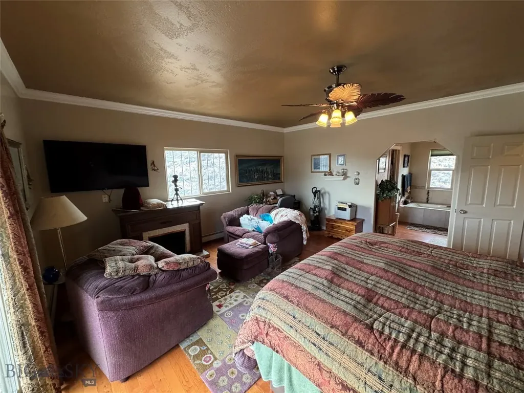 2651 Big Horn Melrose MT 59743