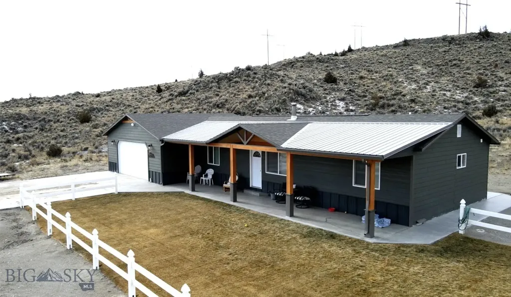 2651 Big Horn Melrose MT 59743