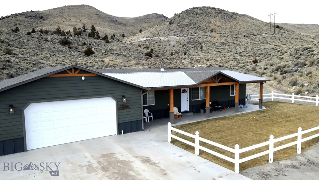 2651 Big Horn Melrose MT 59743