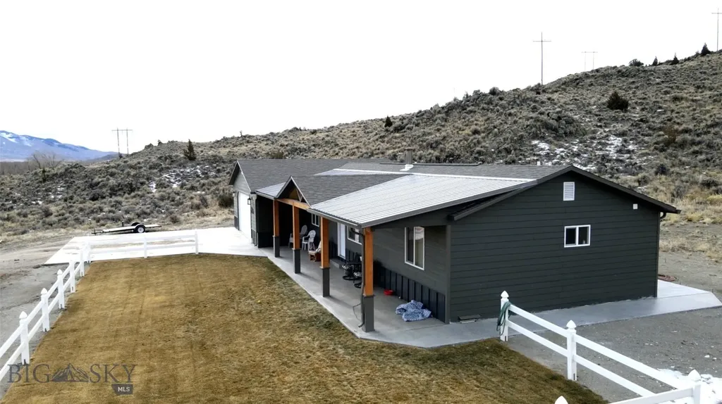 2651 Big Horn Melrose MT 59743