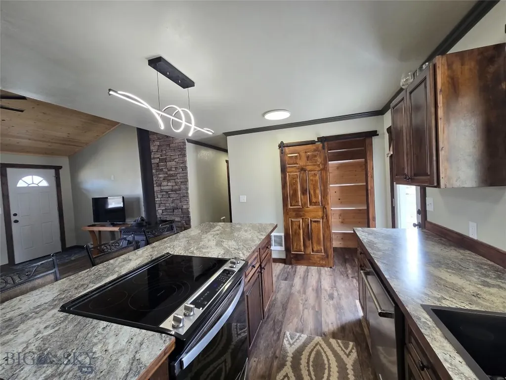 2651 Big Horn Melrose MT 59743