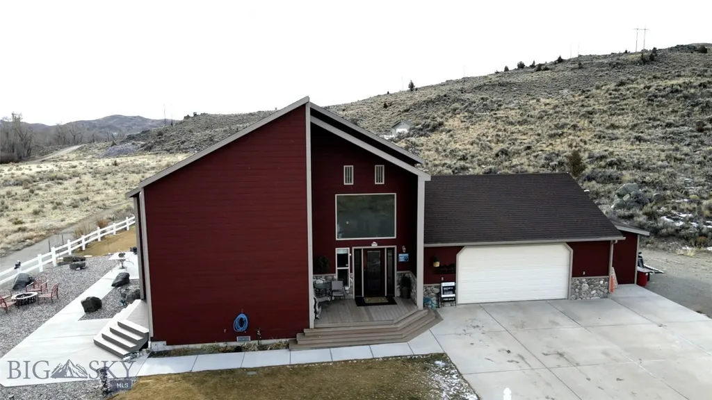 2651 Big Horn Melrose MT 59743