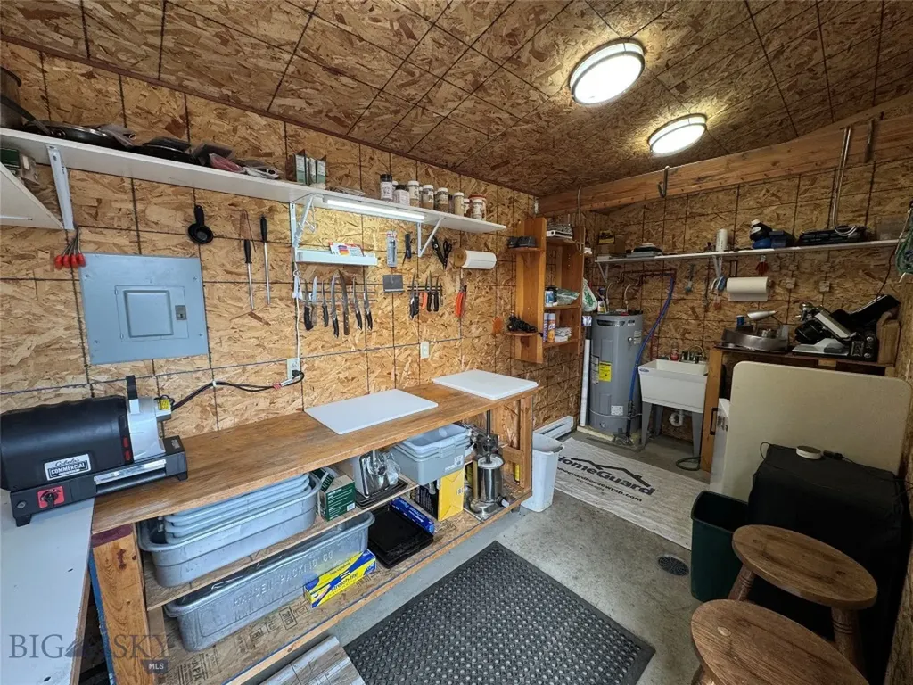 2651 Big Horn Melrose MT 59743
