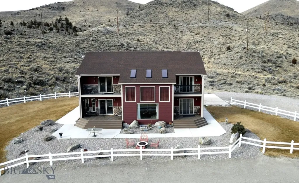 2651 Big Horn Melrose MT 59743