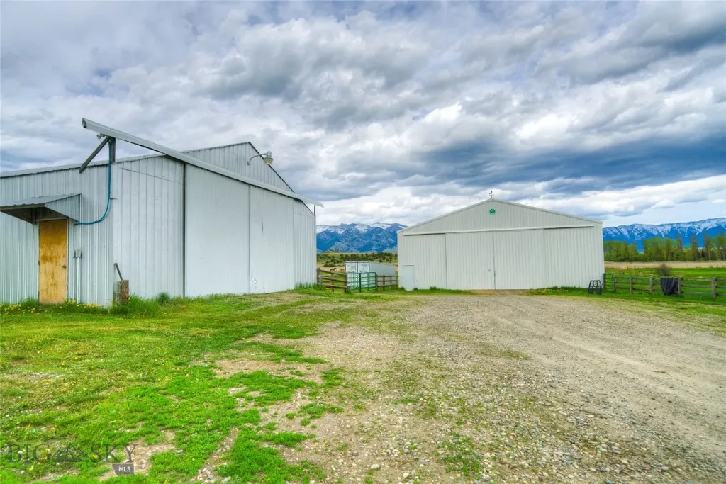 477 Reese Creek Road Belgrade MT 59714