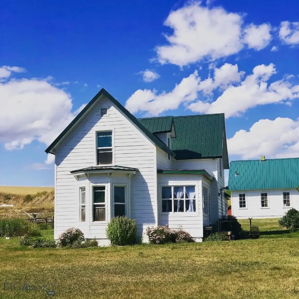 477 Reese Creek Road Belgrade MT 59714