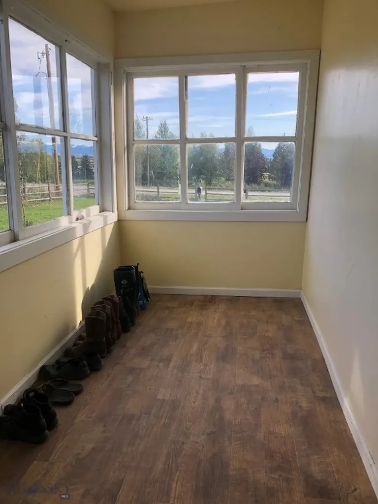 477 Reese Creek Road Belgrade MT 59714