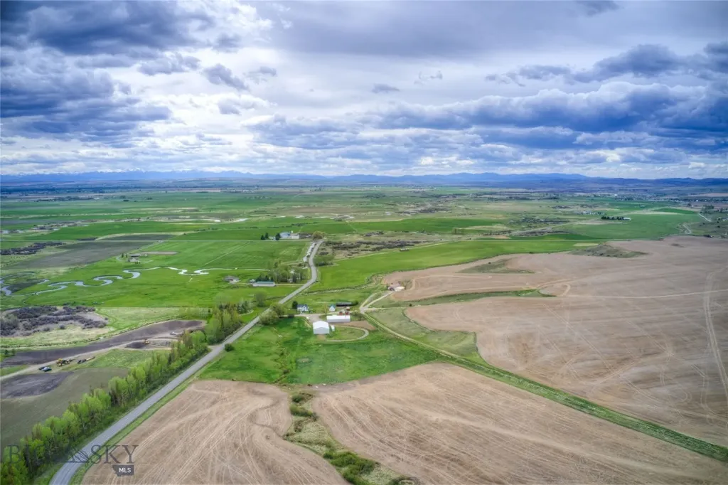 477 Reese Creek Road Belgrade MT 59714