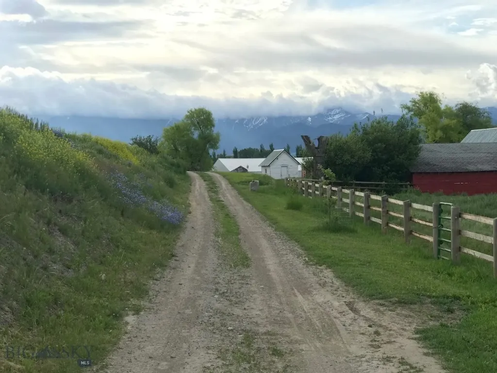 477 Reese Creek Road Belgrade MT 59714