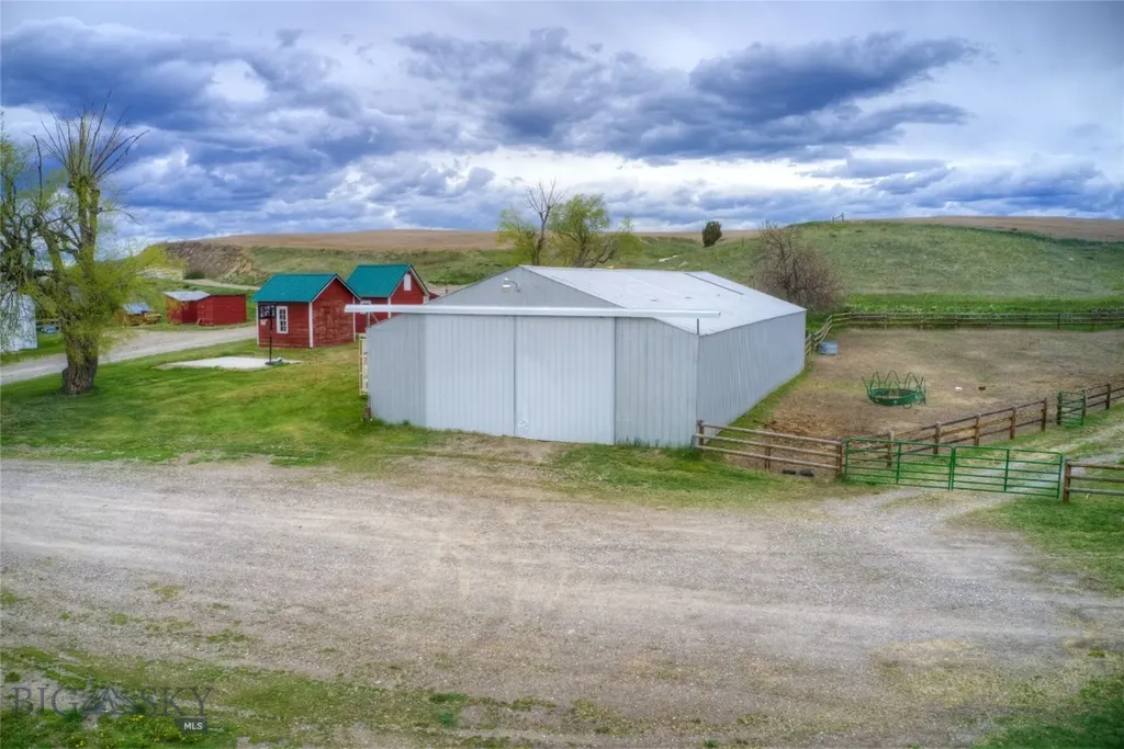 477 Reese Creek Road Belgrade MT 59714