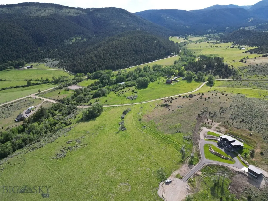 9 Willow View Way Mcallister MT 59740