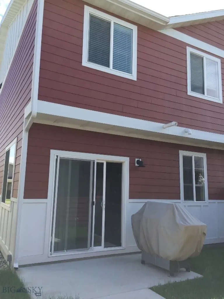 925 Twin Lakes Avenue Bozeman MT 59718