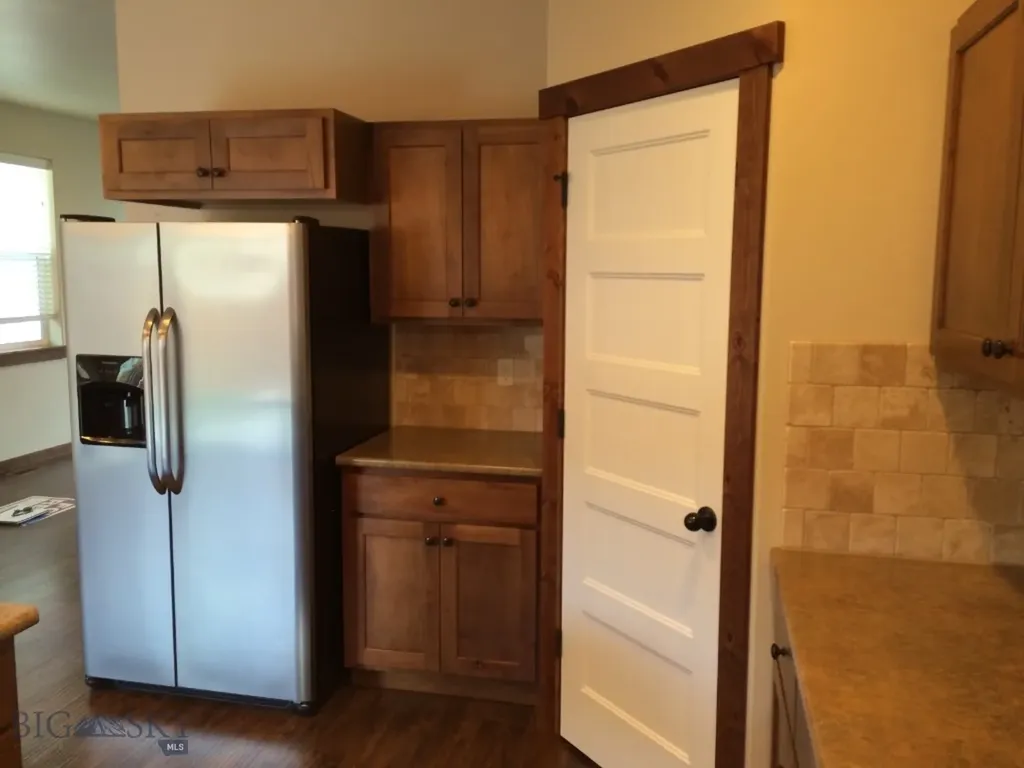 925 Twin Lakes Avenue Bozeman MT 59718