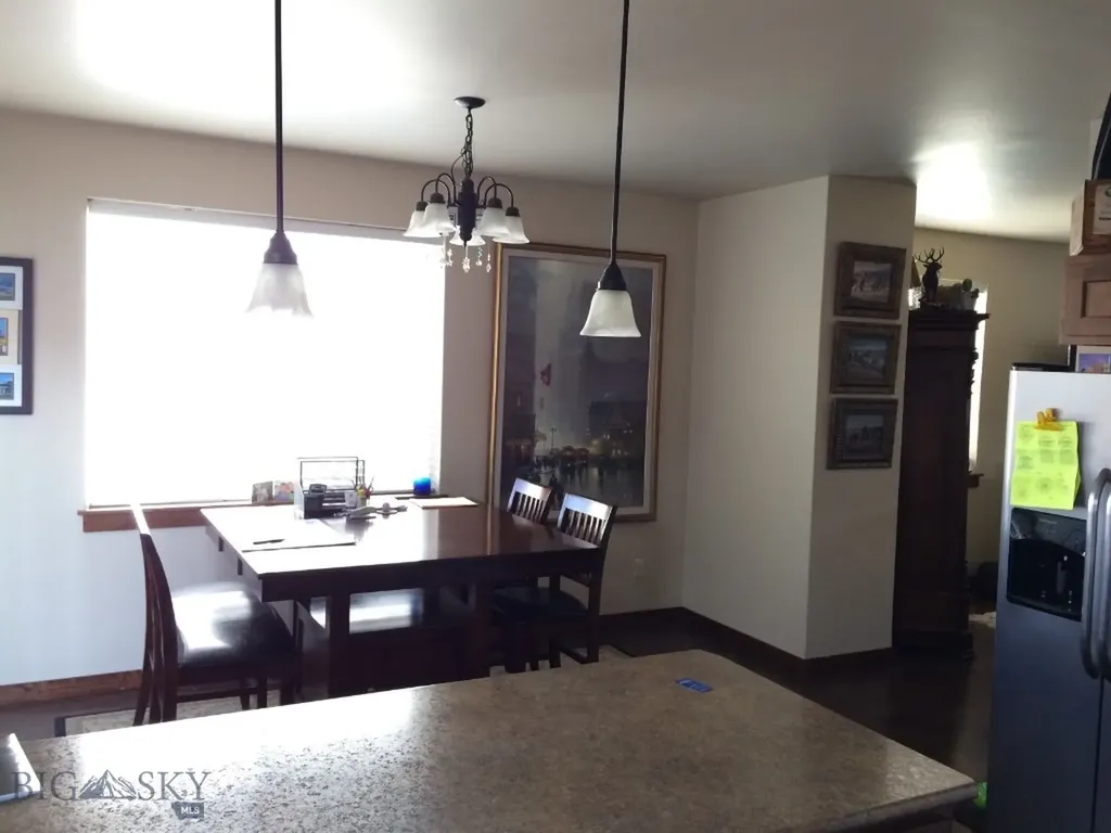925 Twin Lakes Avenue Bozeman MT 59718