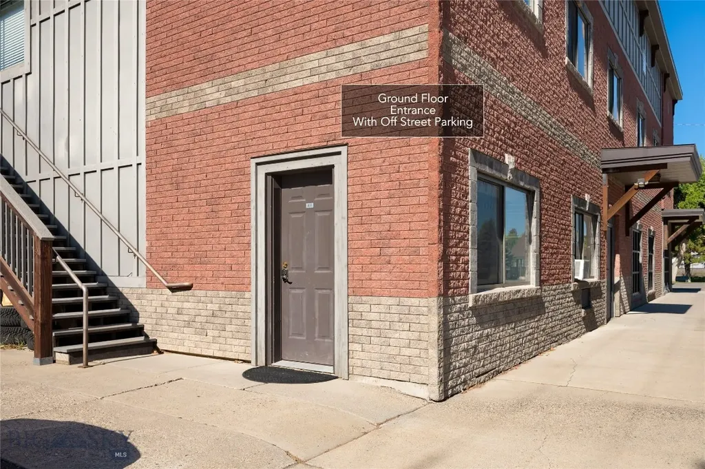 122 E Main Street Manhattan MT 59741