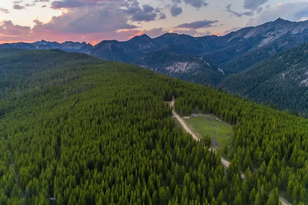 Tbd Ridge Fork Road Big Sky MT 59716