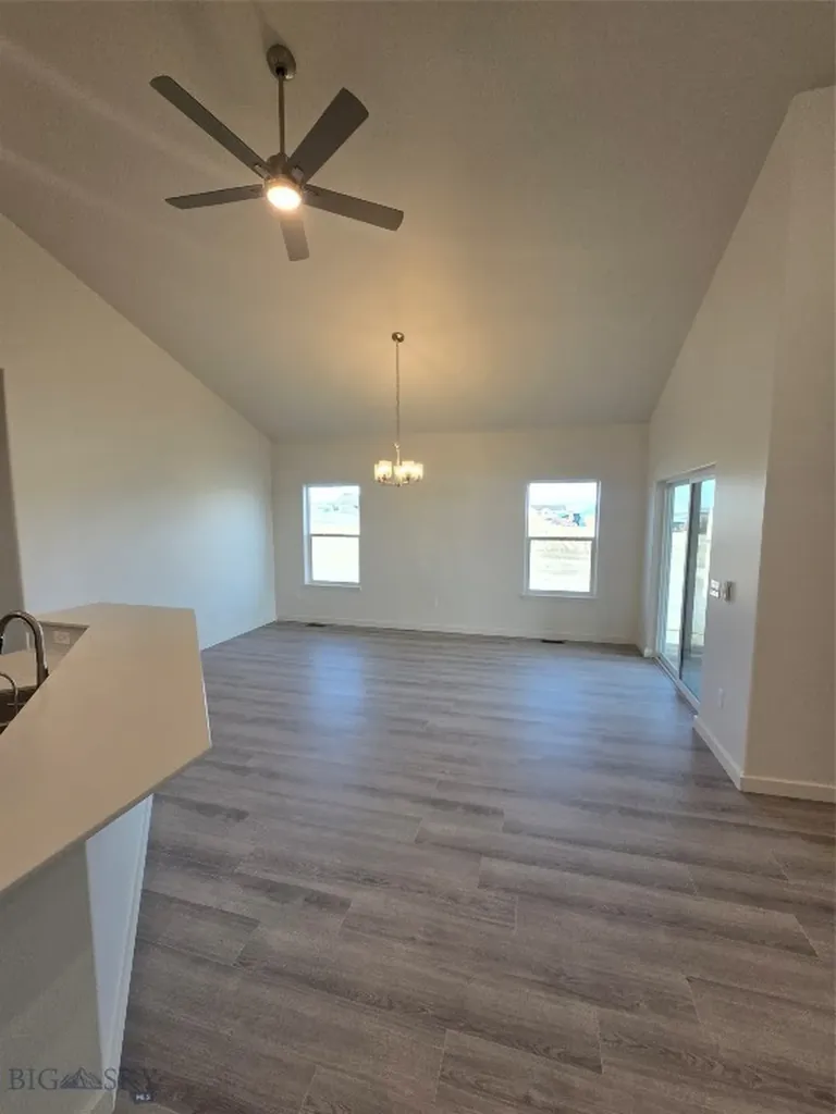 7 E Overland Three Forks MT 59752