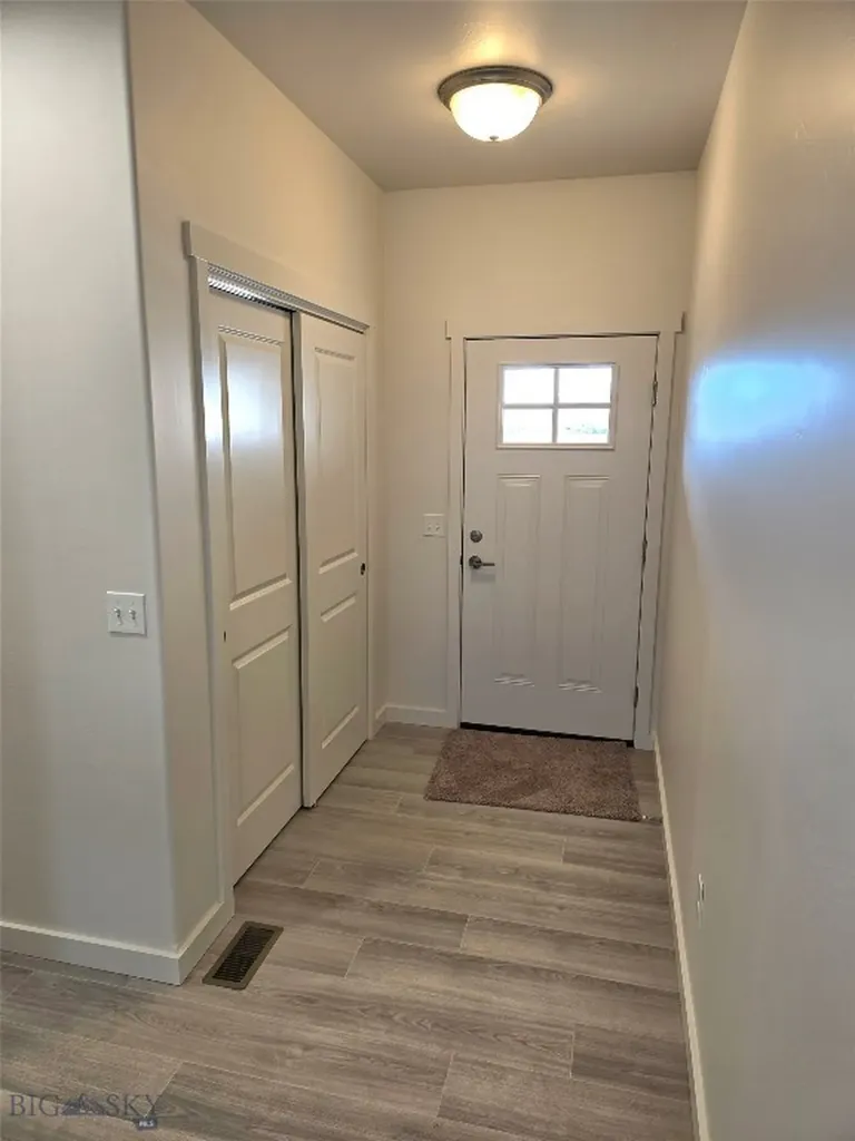7 E Overland Three Forks MT 59752