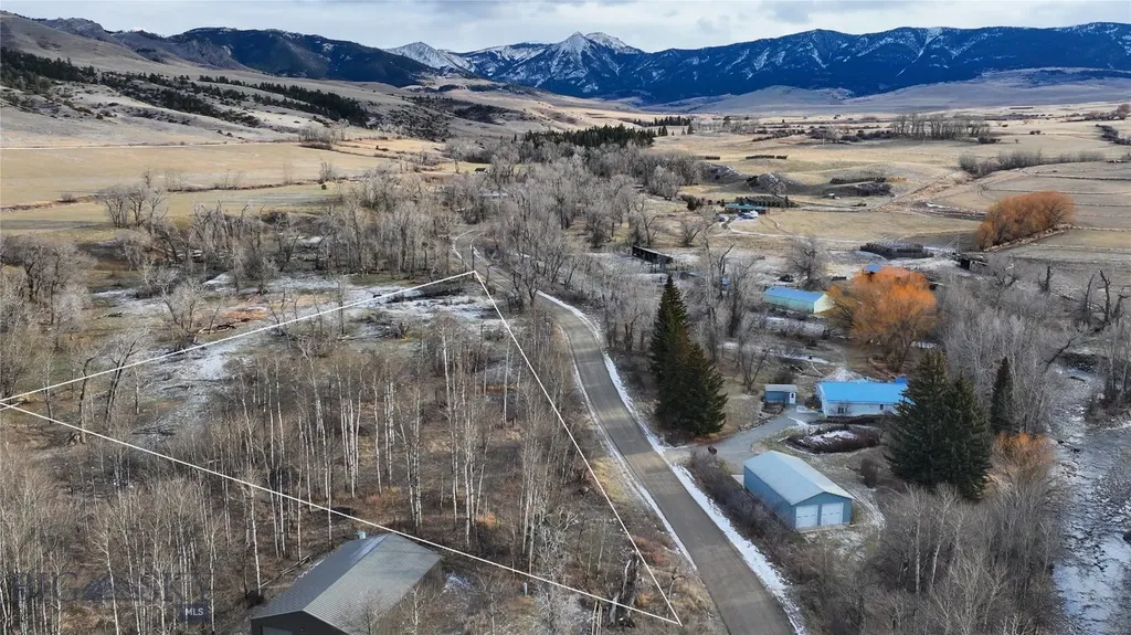 Tbd East Boulder Road Mcleod MT 59052