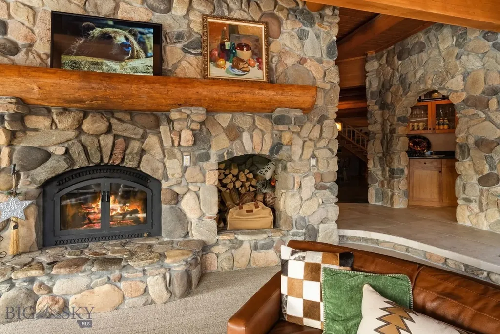 707 Crown Butte Road Big Sky MT 59716