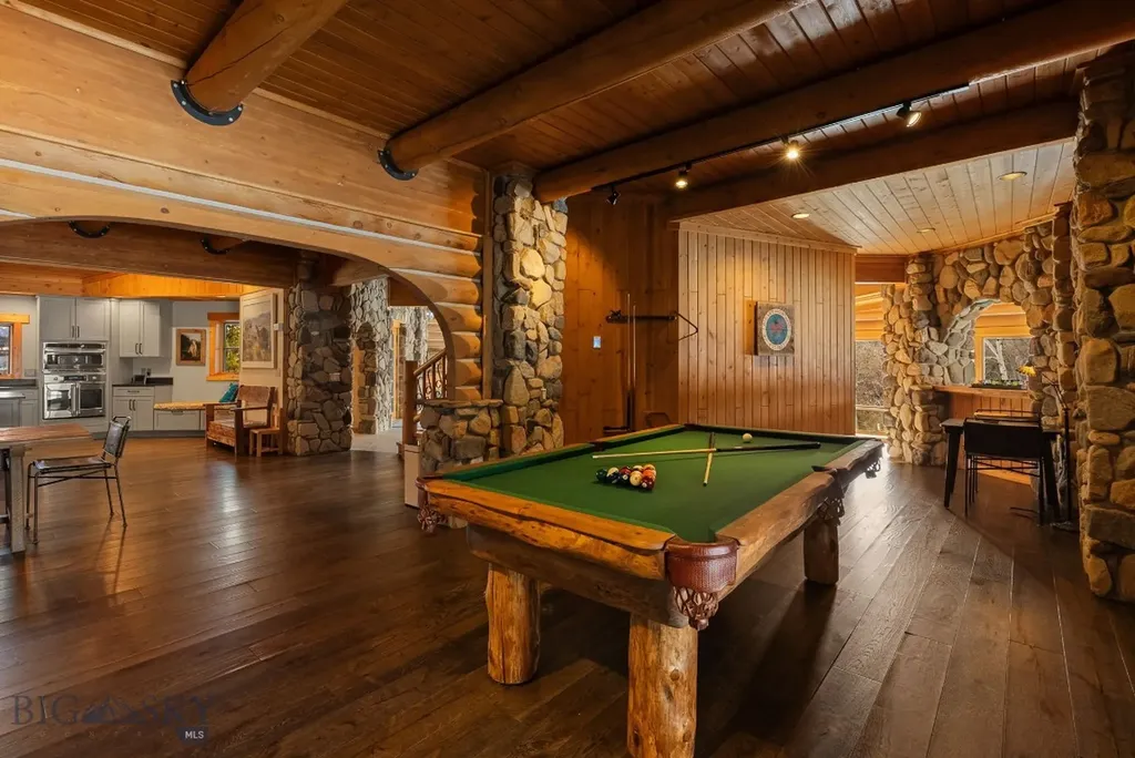 707 Crown Butte Road Big Sky MT 59716