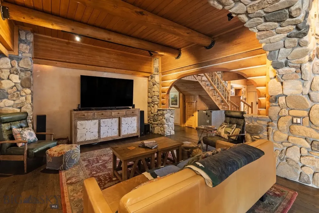 707 Crown Butte Road Big Sky MT 59716