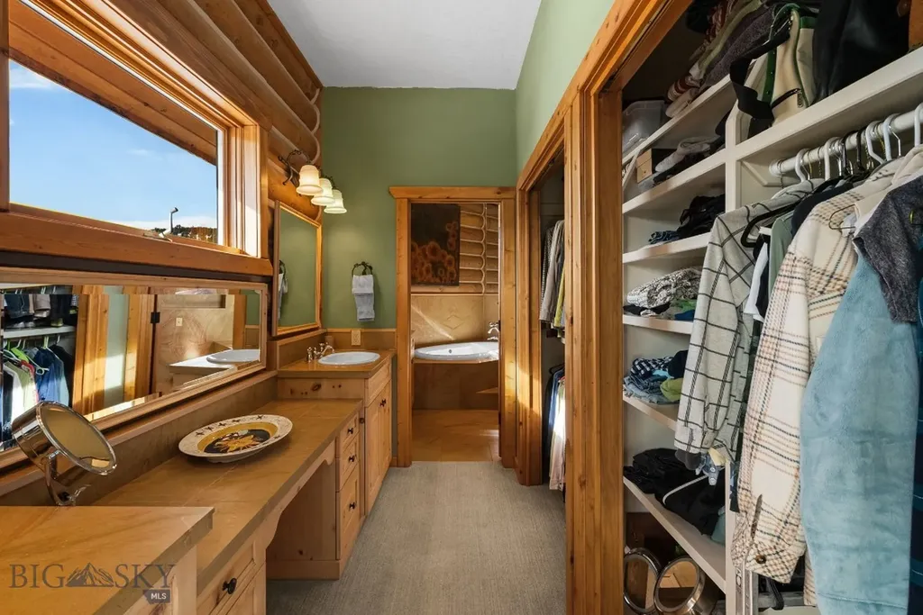 707 Crown Butte Road Big Sky MT 59716