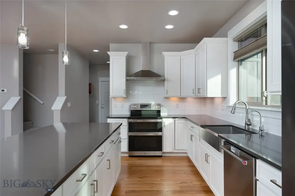 2052 Commonwealth Street Bozeman MT 59718