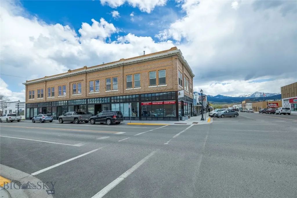 201 S Main Street Livingston MT 59047