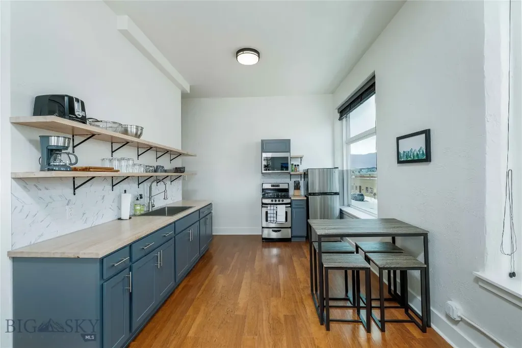201 S Main Street Livingston MT 59047