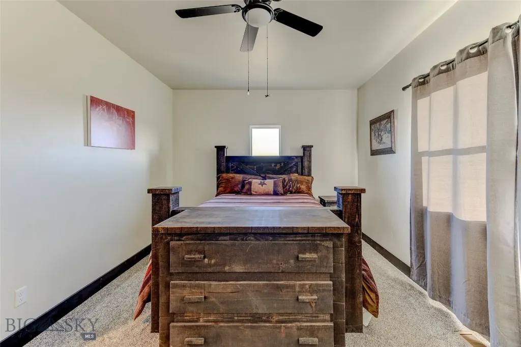 31 Bluffs Court Clyde Park MT 59018