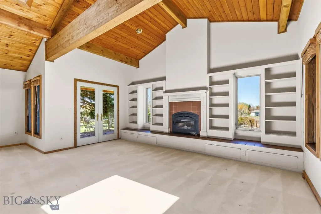 43 Hitching Post Road Bozeman MT 59715